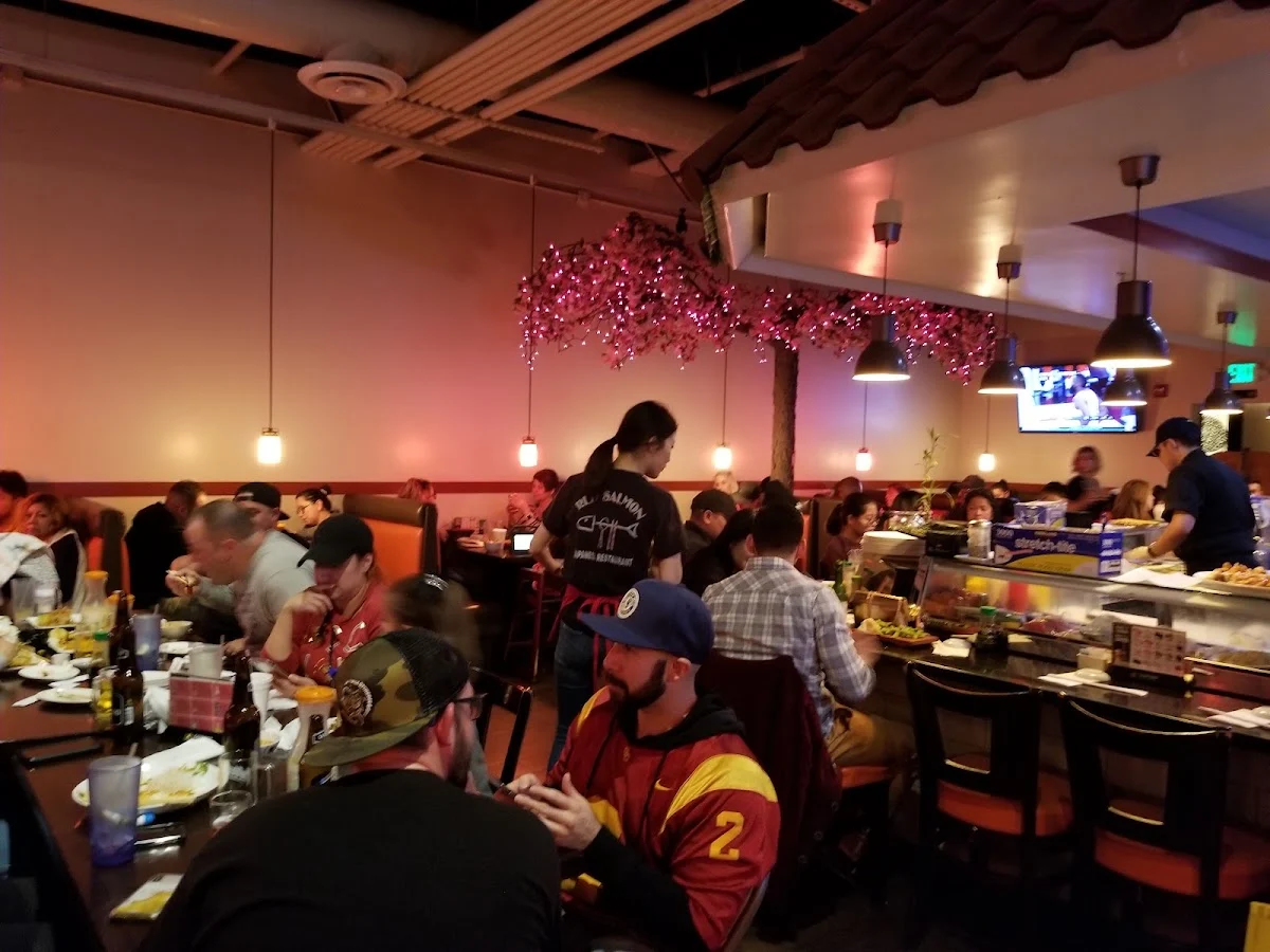 Red Salmon Japanese Restaurant business photo